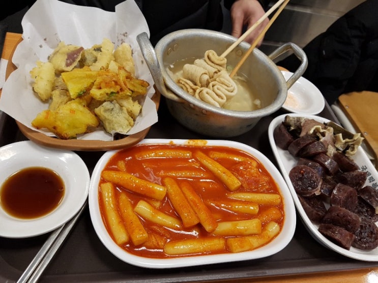  국대떡볶이 메뉴 99세트 골고루 먹고 배부름