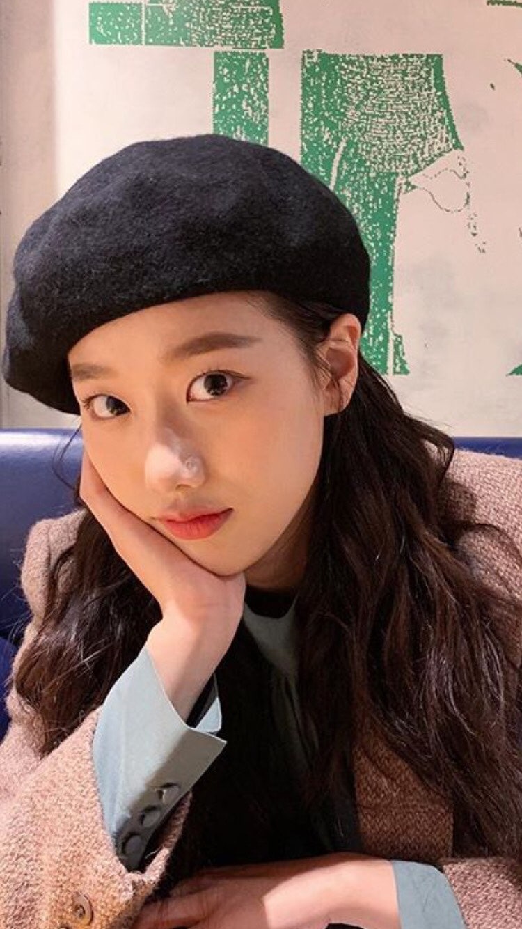 ë‚˜ì€ ì¸ìŠ¤íƒ€ê·¸ëž¨ ë°°ê²½í™