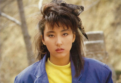 김완선, 그리고 이재영, 전유나, 원미연, 홍서범, 조갑경, 이정석 등 대학가요제 출신 가수들