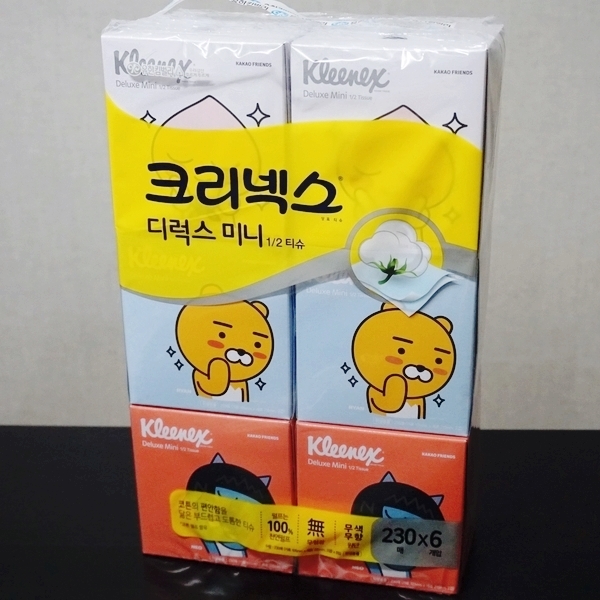  크리넥스 디럭스 미니 카카오프렌즈 1/2 티슈