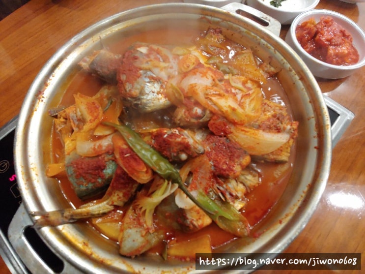 분당 정자역맛집 엠코헤리츠 정자동 생선조림 수산항