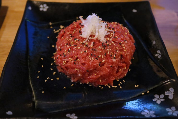  [맛집]연어에반하다:중화역술집, 육회와 연어를 한 번에!