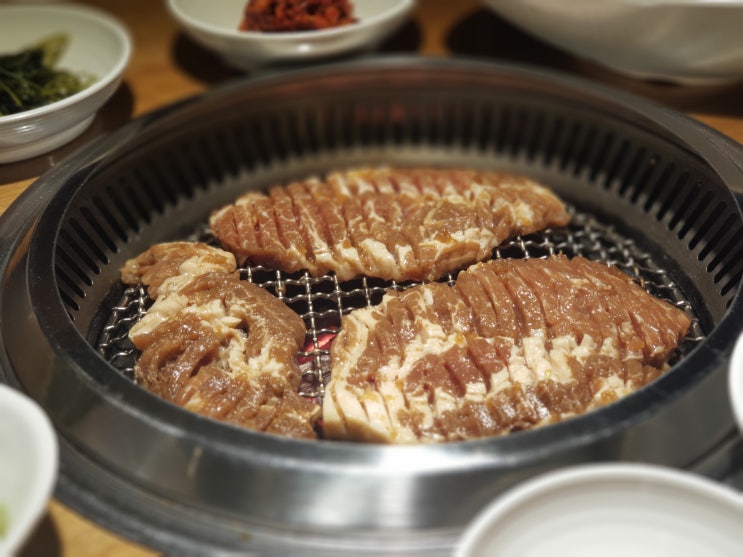  [해운대맛집] 가족 외식, 회식, 모임하기 좋은 소갈비, 돼지갈비맛집 SFG 신화푸드그룹의 신화투썸빌리지 송도이동갈비/천지연