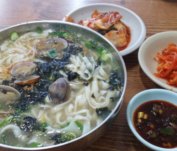  2tv생생정보 가격파괴Why 4000원 장칼국수