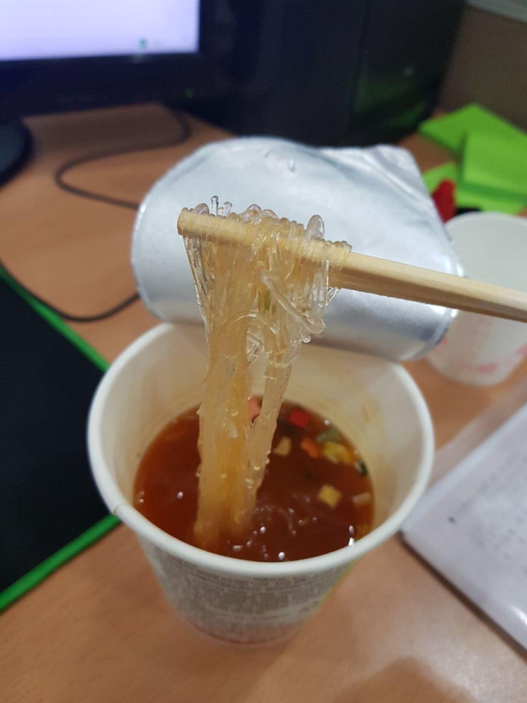  사무실 간식 오뚜기 컵누들 매운맛