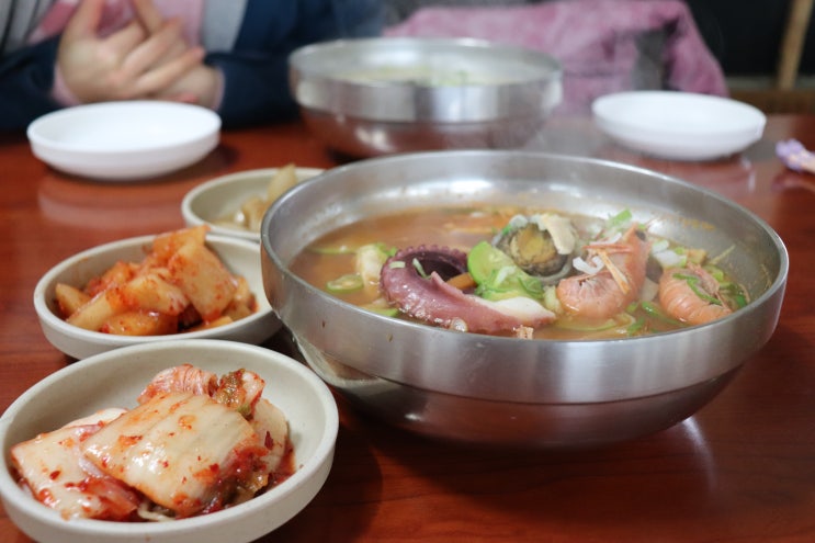 이미 제주도민들에겐 유명한 에코랜드맛집 교래리 제주맛집칼국수