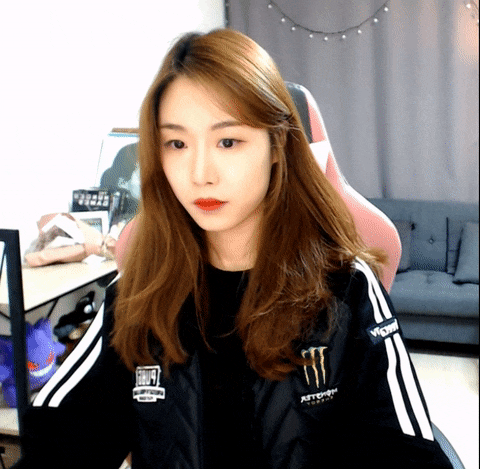  추천 크리에이터- 힐링 게임BJ 동네겜방누나