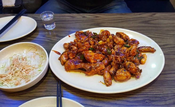  울산 동구 일품바베큐치킨