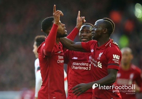  [EPL 26라운드 리뷰] '마네+살라 골' 리버풀, 본머스 3-0 완파...선두 탈환+5G 무패
