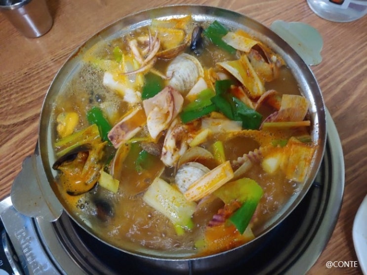  [원당맛집] 해물이 가득 들어 더 시원한 -'바다 담은 해물 손칼국수'