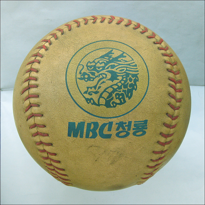  1984년 프로통산 1000호 홈런 기념 MBC청룡 이해창 친필 싸인볼