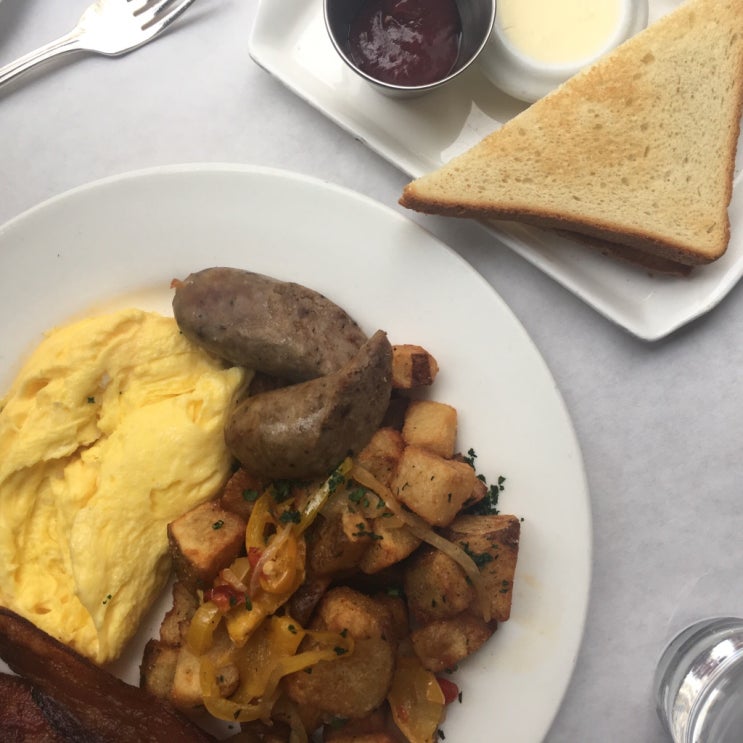  LA 다운타운 브런치 카페 BOTTEGA LOUIE(보테가 루이)