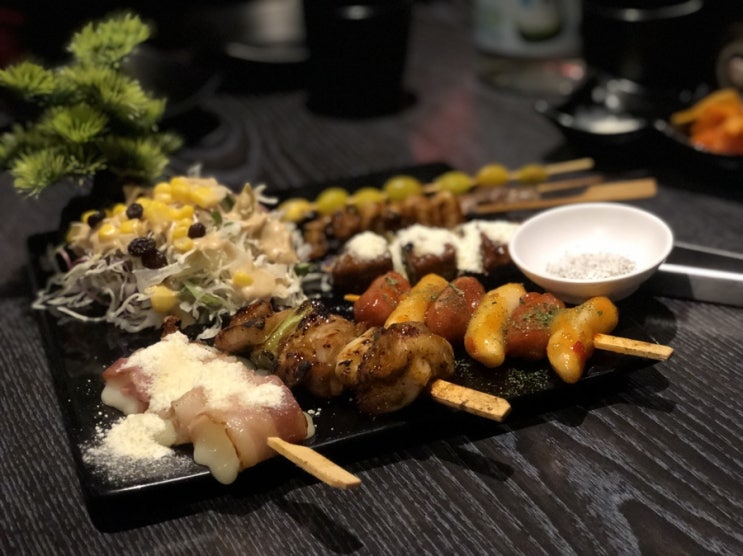  마포/공덕역맛집: 요리가 맛있는 공덕 이자카야! 꼬치구이는 꼬치구이 장인이 있는 화산공꼬치집에서 !