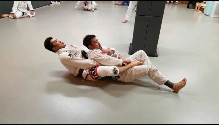  압구정 팀매드 일상 - 클래스 엿보기 영상 [ MAD MMA 주짓수 킥복싱 레슬링 UFC 김동현 체육관]