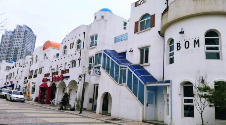  이국적인 느낌이 물씬 풍기는 아산 지중해마을