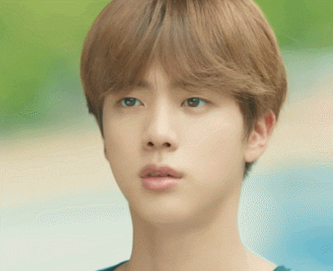 방탄소년단 세계관 영상에 출연했던 있지ITZY 류진,유나 등.gif 방탄소년단 세계관 영상에 출연했던 있지ITZY 류진,유나 등.gif
