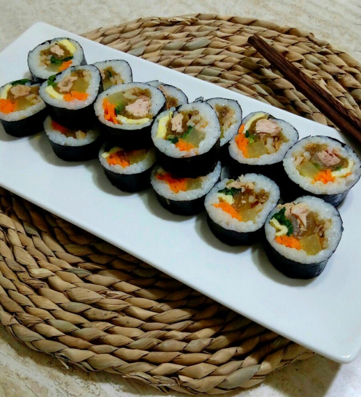  묵은지참치김밥(묵참깁밥) 만드는법,전참시 이영자추천김밥