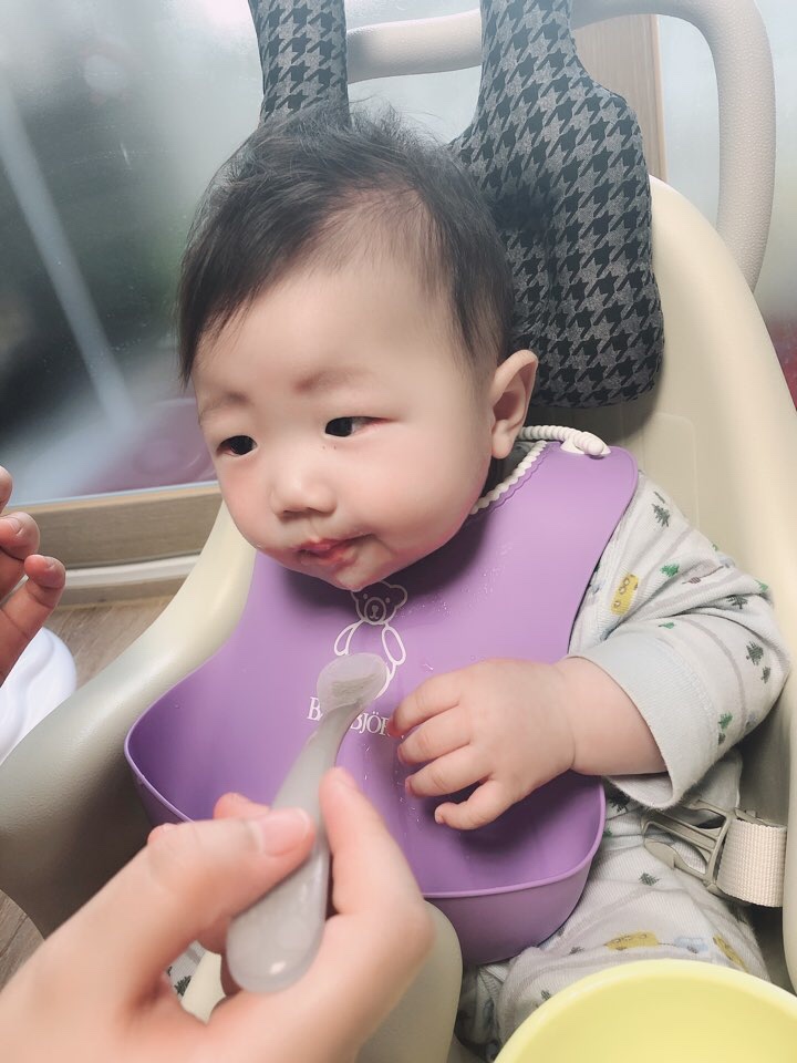 [D+143] 4개월아기 첫 이유식 시작!!- 쌀미음 먹기