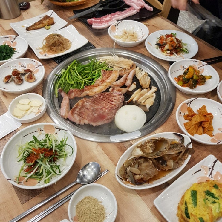  광주 상무지구 맛집 만기네집 미나리삼겹살 Nice!