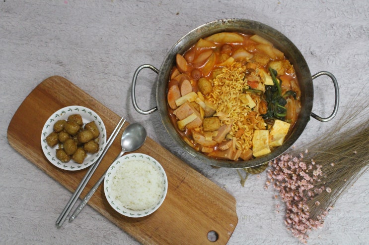  아이스플랜트 넣은 부대찌개 맛나요 엄허종 우리동네한바퀴