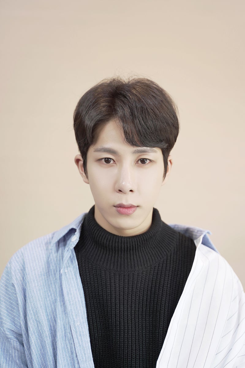 2019 남자펌, 요즘 유행하는 남자 가르마펌 6:4 했어요 : 네이버 블로그, image size:800x1200