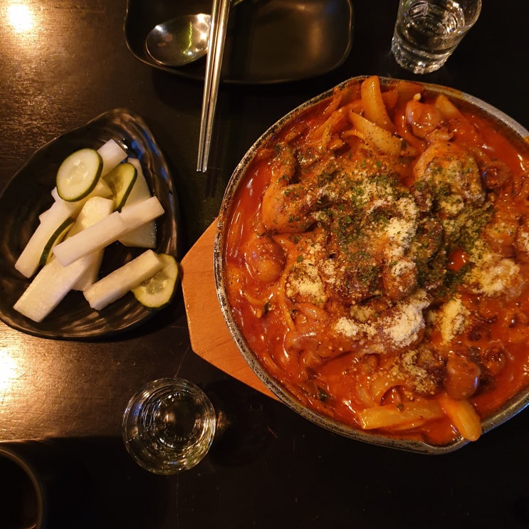  안주 맛있고 분위기 좋은 신림 맛집 술이남 로제 대두쭈구미 추천