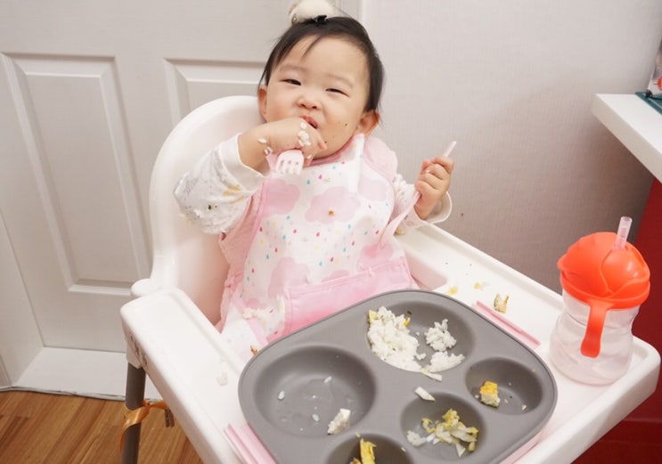  아기식판은 역시 뽀드미엘푸드트레이