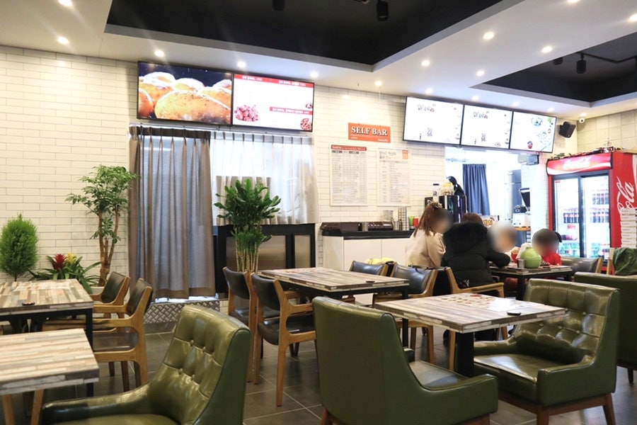 굽네치킨 익산동산점 사진 5