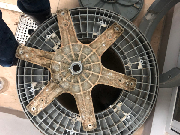  대구 세탁기 청소 진천동 말라붙은 중고 세탁기 청소해서 써도 되나요?