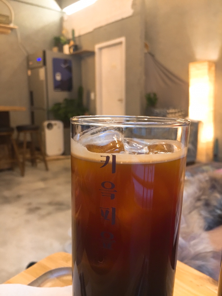 천호 카페, 키읔피읖 데이트 코스로 좋은 분위기 갑 카페!