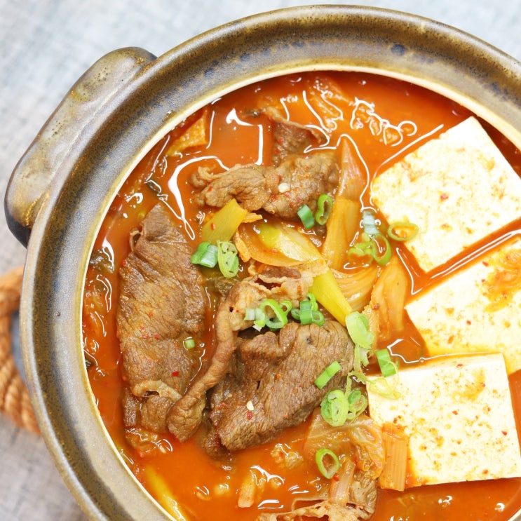  [김치찌개 맛있게 끓이는법]차돌박이로 풍성하게