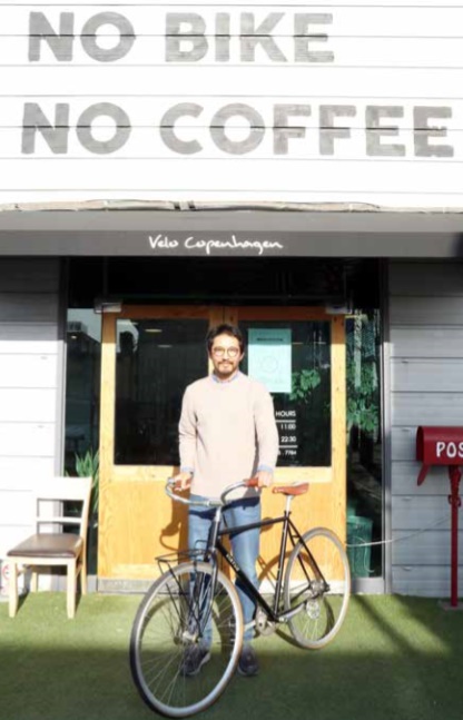 자전거 카페 ‘벨로 코펜하겐’ 이원희 씨 “어서오세요 대전 코펜하겐입니다”