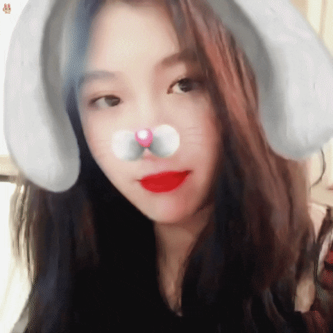  백예린 움짤 1