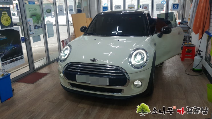  mini 쿠퍼 3도어 아이나비 Z500 블랙 박스 장착