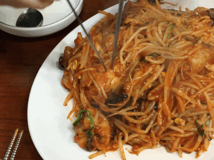  송해맛집, 수요미식회아구찜은 낙원동아구찜 통나무식당