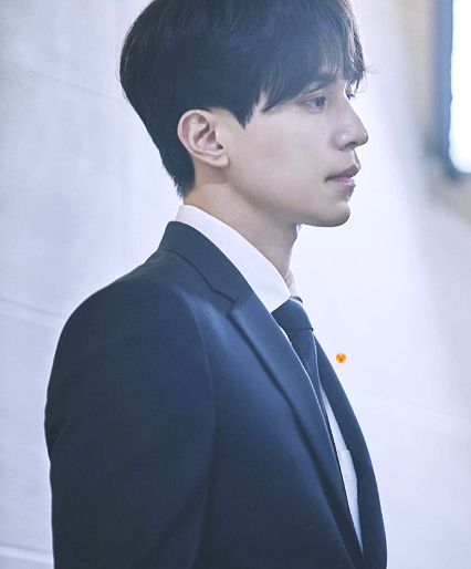이동욱 나이 시간을 거슬러 올라가나