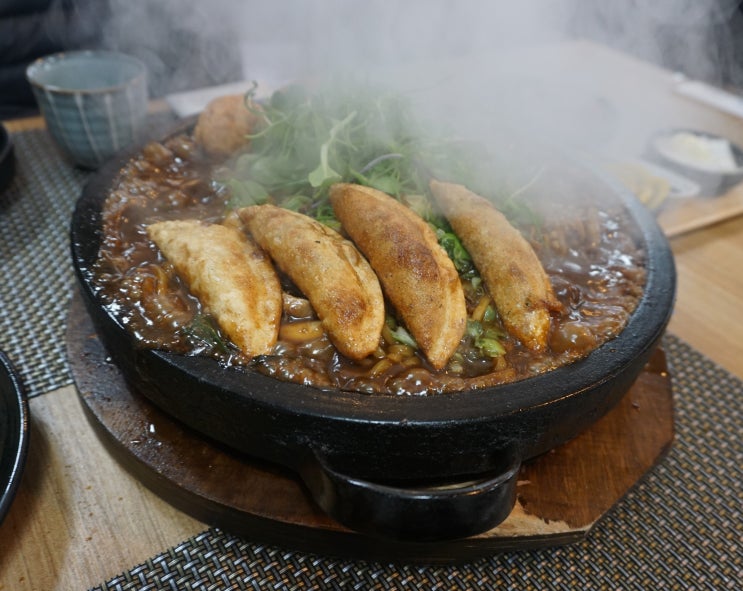  광주 수완지구 근처 맛집 / 남쪽마을돌짜장, 새롭다!