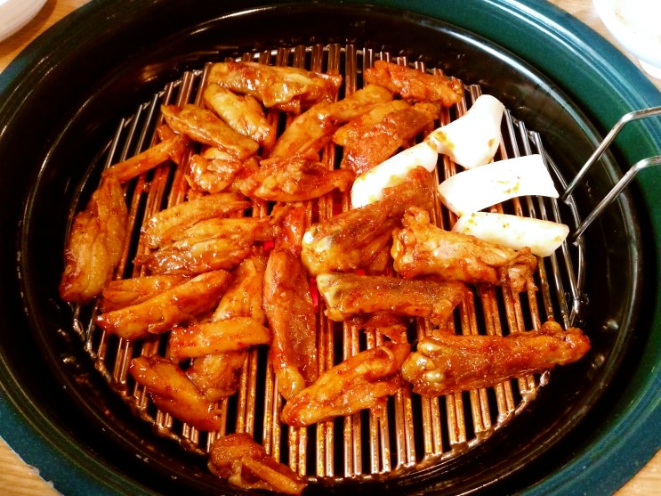  서대문역닭갈비 - 숯불 향 가득한 서대문집
