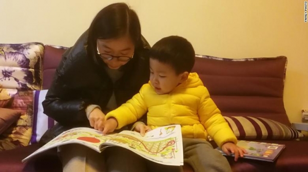  中정부 출산 장려에도 젊은 부부들 “둘째 양육 여유 없다”