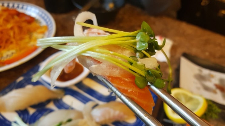  다시 또 방문하고 싶은  용인 초밥 맛집 / 일식집 "밥머거"