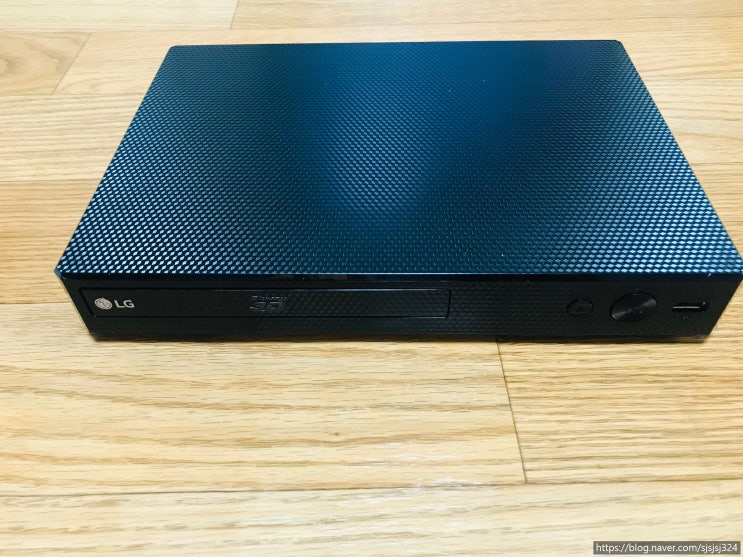  수상한 파트너 블루레이로 보려고 구입한 LG 블루레이플레이어 BP450