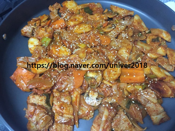  유니버 초간단 고추장삼겹살김치두루치기/삼겹살초벌구이/삼겹살초벌구이양념장
