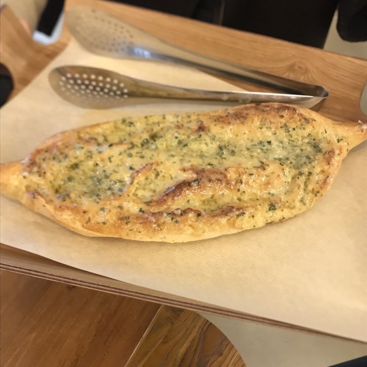  [부산] 서면 바게트제작소 ! 마늘빵 최고 빵집