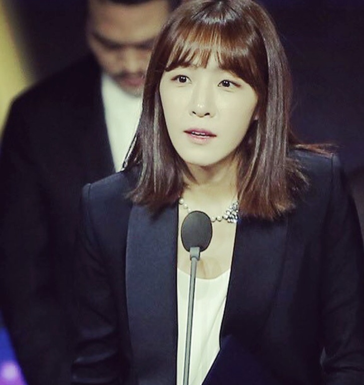  김이나 남편 조영철 인스타그램 동상이몽 미스틱엔터테인먼트 "연애하는느낌으로산단건.