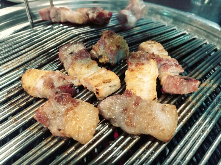  무실동 불타는 삼겹살  의외로맛있었던 김치볶음밥