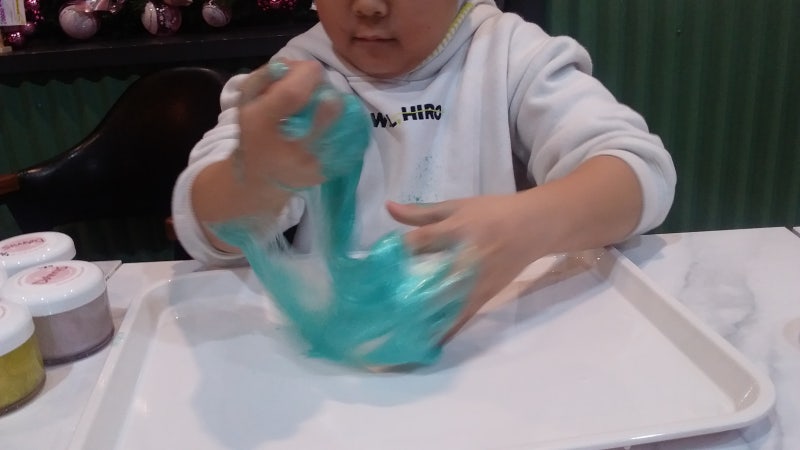 녹은거 아녀요~ 가장 찰방한 지글리 슬라임 다루기!