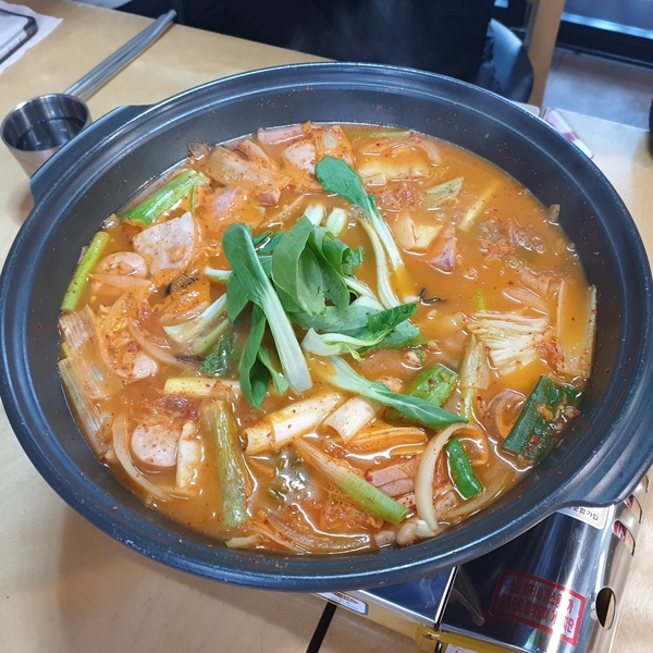 홍천 대명 비발디파크 맛집 권바우 부대찌개 가격 메뉴