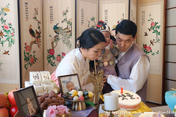  소규모돌잔치후기 / 하남 <수막새> / 오뉴스냅 / 헤어메이크업아티스트 라이Ray / 소소떡방 돌떡 / 답례품 소금