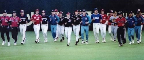 오키나와 리그… 10여 년 전으로 돌아간 한일 야구