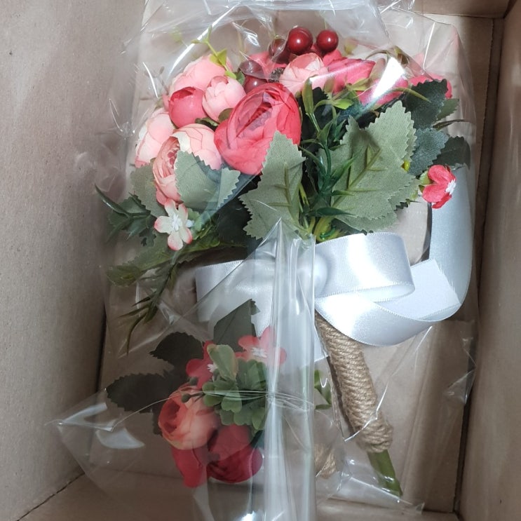  진짜 셀프웨딩스냅! 준비물 - 가성비 웨딩슈즈, 소품, 화관, 보타이, 웨딩부케, 부토니에, 티아라